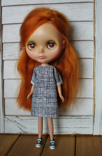 Simple Shift Dress for Blythe, 1/6 size dolls