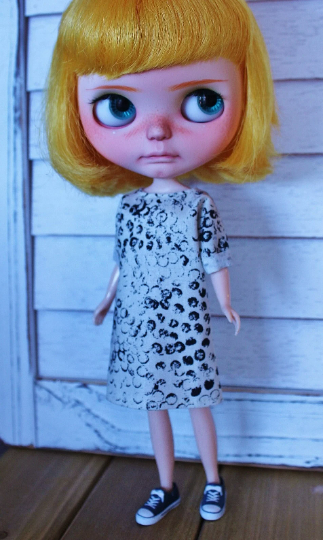 Simple Shift Dress for Blythe, 1/6 size dolls