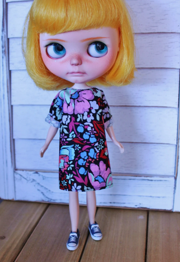 Simple Shift Dress for Blythe, 1/6 size dolls