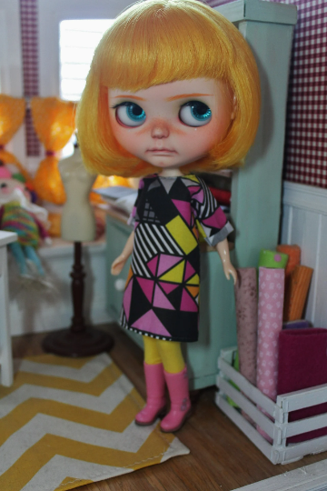 Simple Shift Dress for Blythe, 1/6 size dolls