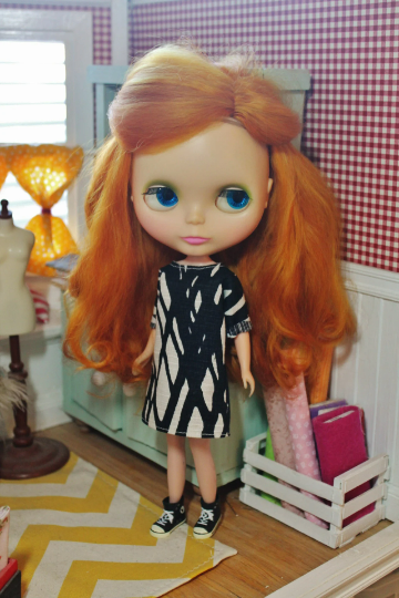 Simple Shift Dress for Blythe, 1/6 size dolls